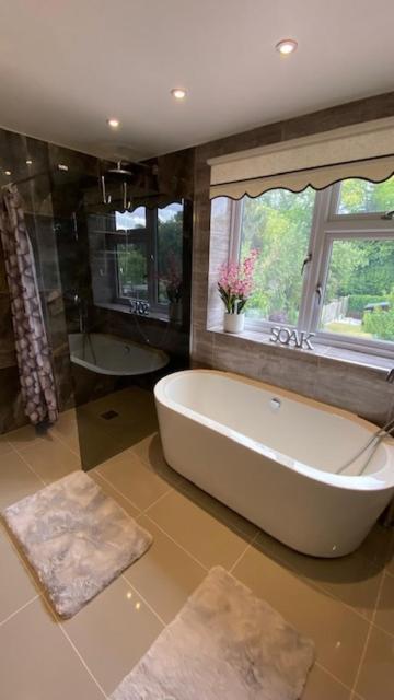 Stunning Double Bedroom Greenwich London With Private Bathroom מראה חיצוני תמונה